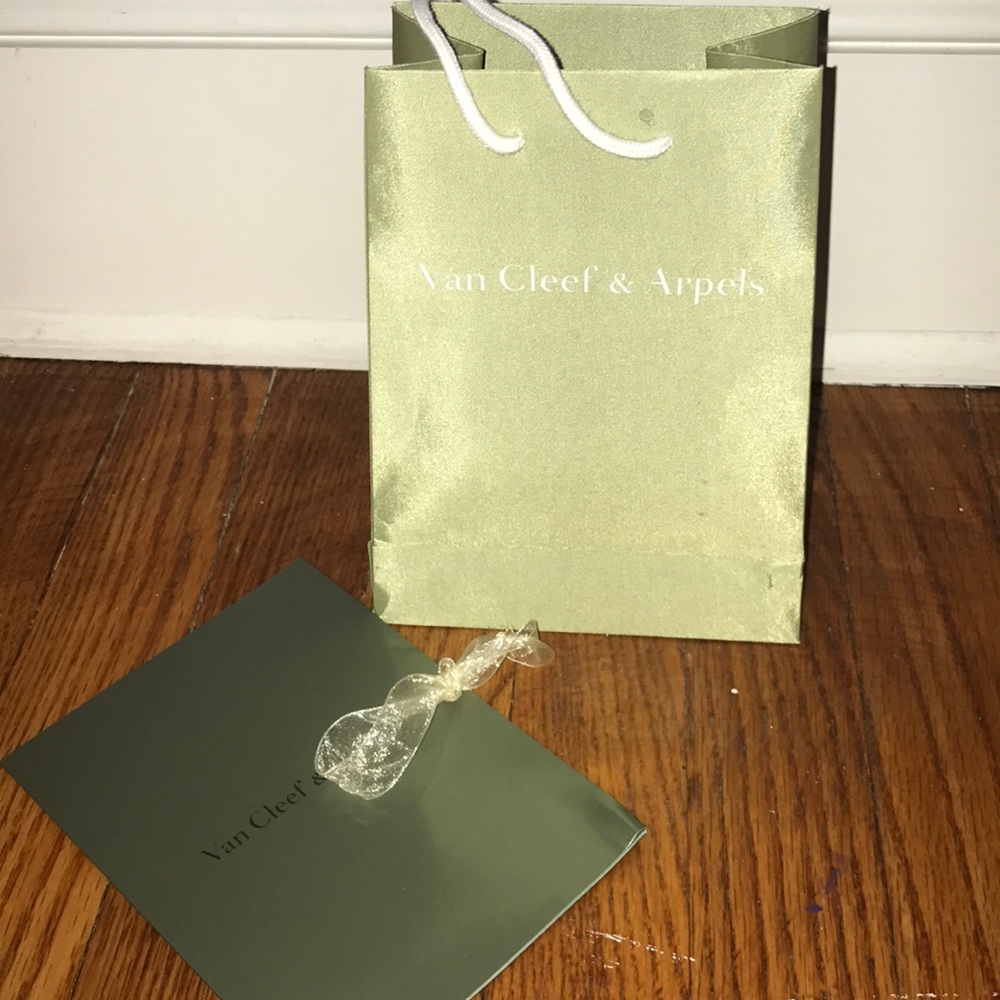van cleef & arpels bag